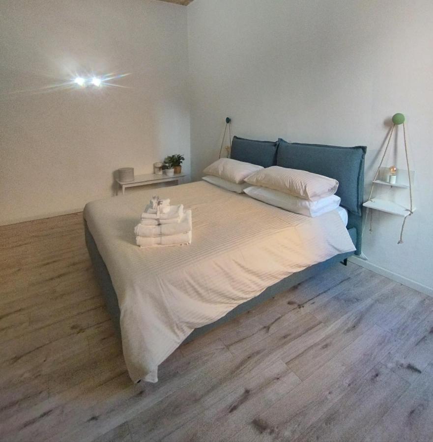 Apartament La Casa Nel Borgo Parma Zewnętrze zdjęcie